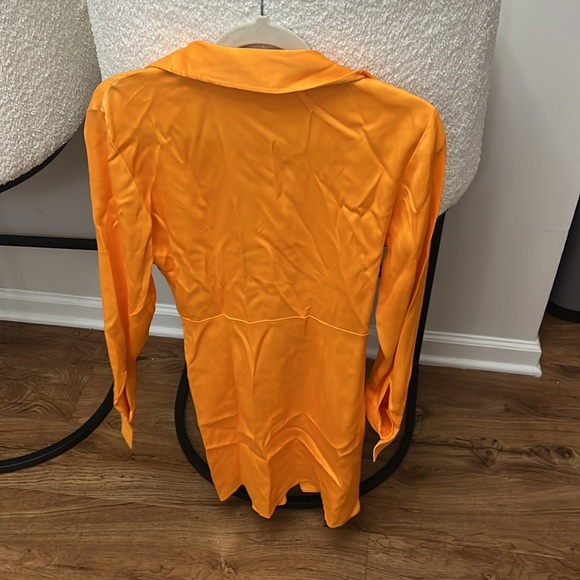 Zara tie knot dress - Picture 3 of 4